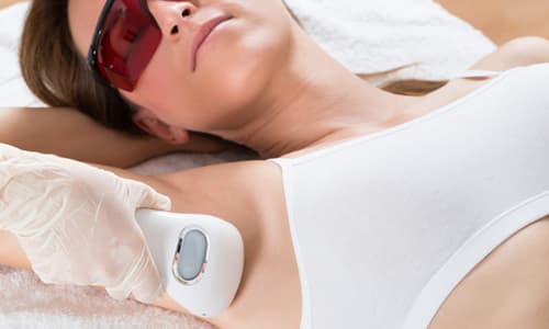 Özel Elos Lazer Polikliniği - Cilt Bakımı