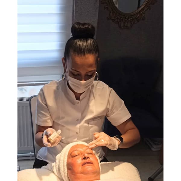 Ayşe Alya Güzellik Merkezi - 37. Fotoğraf Ayşe Alya Güzellik Merkezi - 37. Fotoğraf