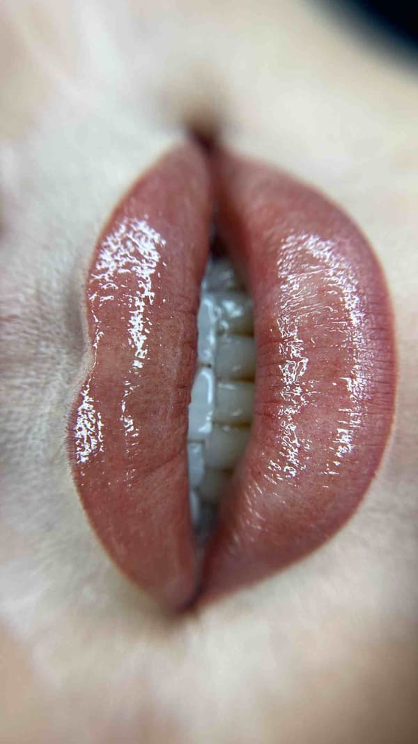 İvy Hair Design Beauty - 12. Fotoğraf İvy Hair Design Beauty - 12. Fotoğraf