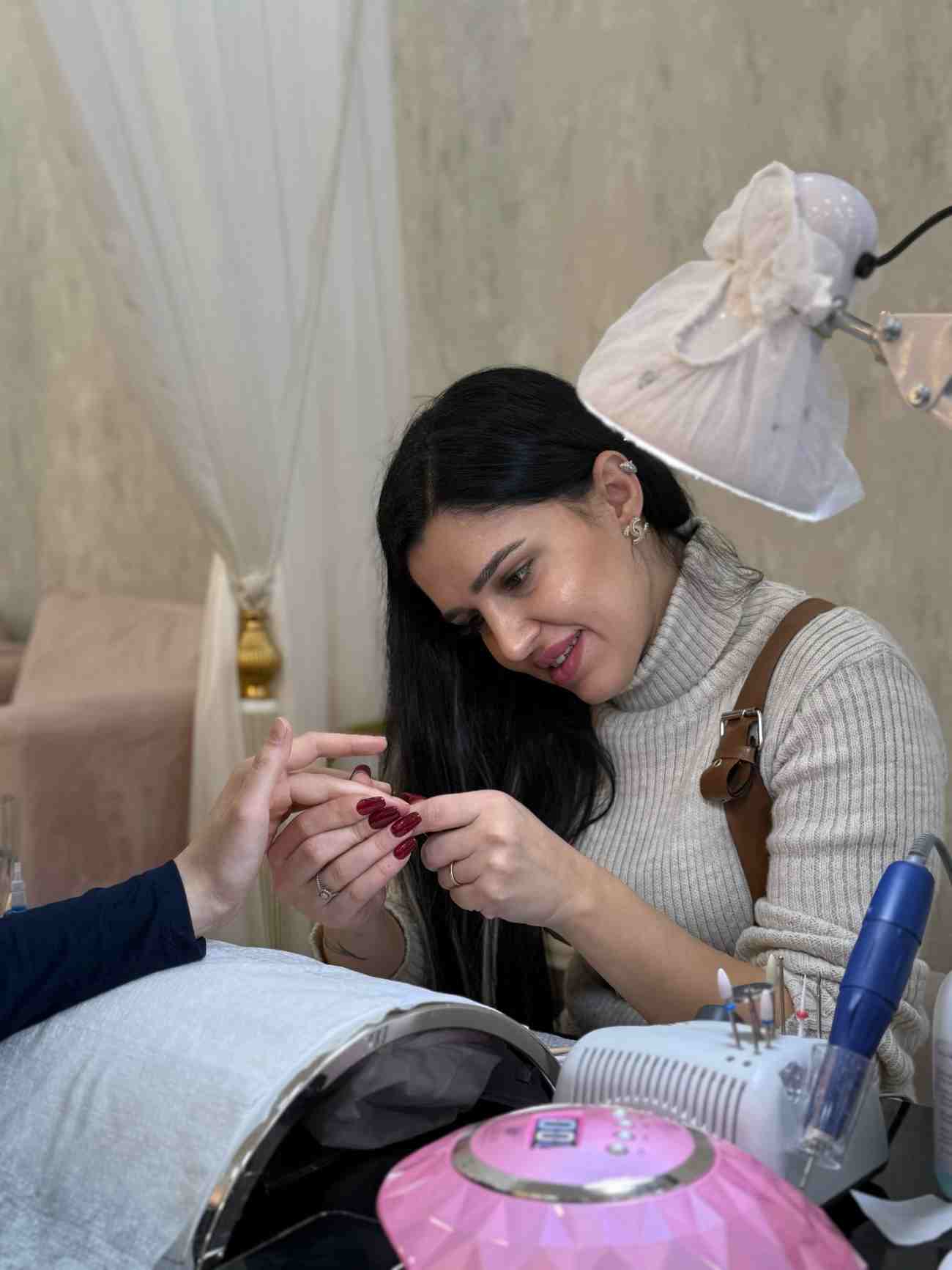 Rabia Kanmaz Saç Tasarım ve Güzellik Merkezi